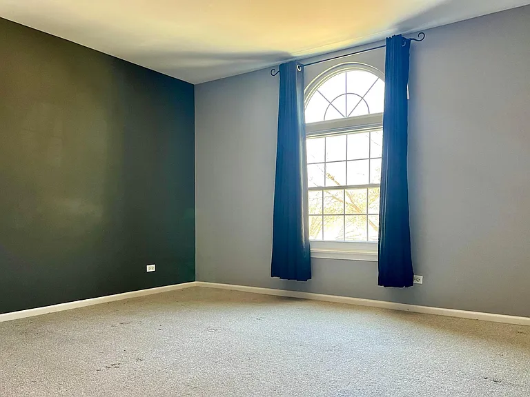 207 Shadybrook Ln — Photo 8