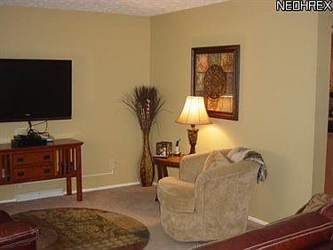 4th image of 4900 Woodhurst Dr
