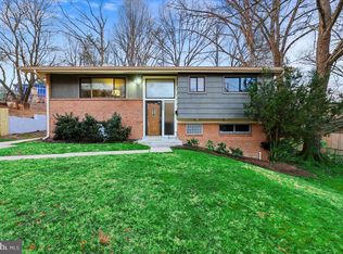 11403 Fairoak Dr, Silver Spring, MD 20902