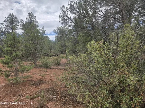 268 S Scorpion Rd, Ash Fork, AZ 86320