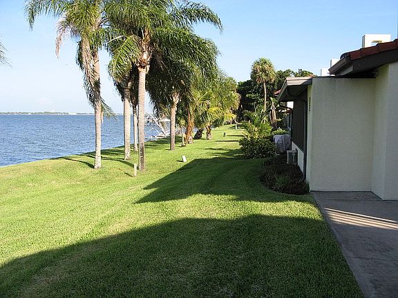 4th image of 3112 River Villa Way
