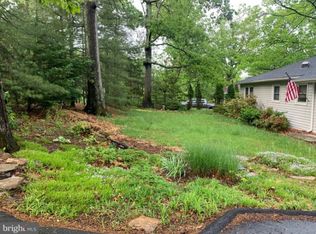 2539 Youngs Dr, Haymarket, VA 20169