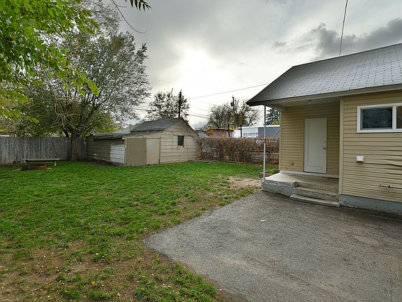 4th image of 1227 W Arapahoe Ave