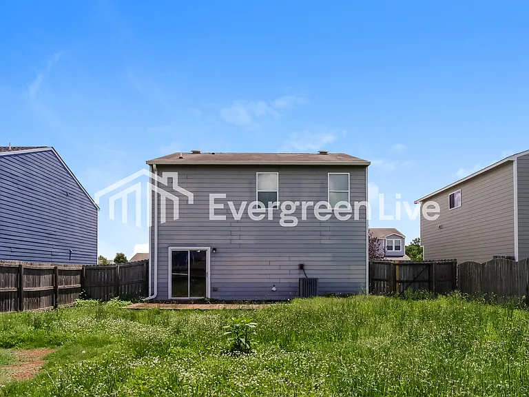 3193 Castlecreek Dr SW — Photo 15