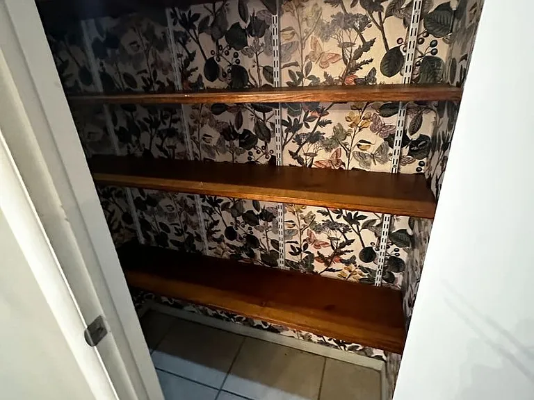 5020 Memory Ln — Photo 6