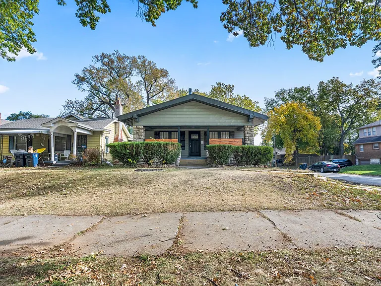 4347 Benton Blvd — Photo 8