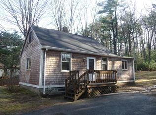 32 Acorn Rd, Wrentham, MA 02093