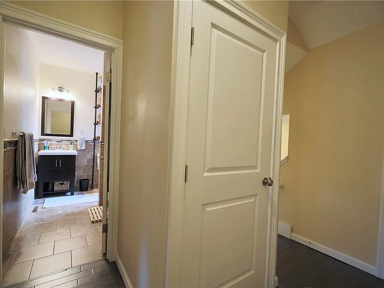 515 Lockhart St #3 — Photo 21