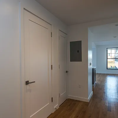 Rented by Nooklyn NYC LLC | media 45