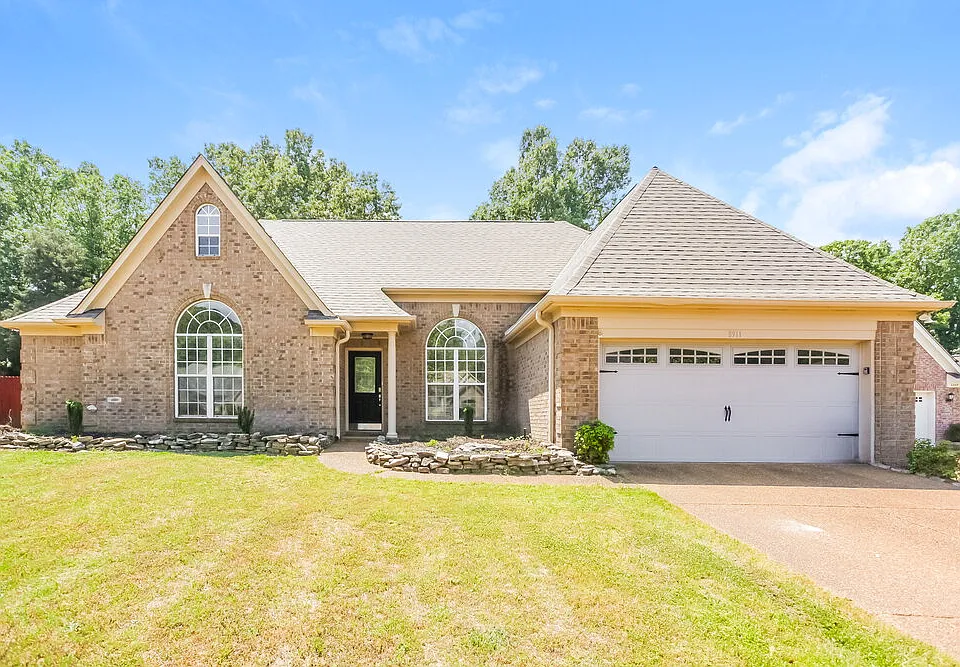 8911 Oak Grove Blvd