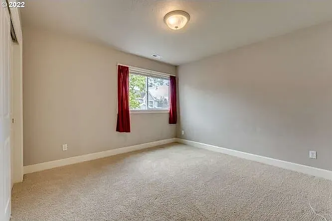 352 SE 70th Ave — Photo 11