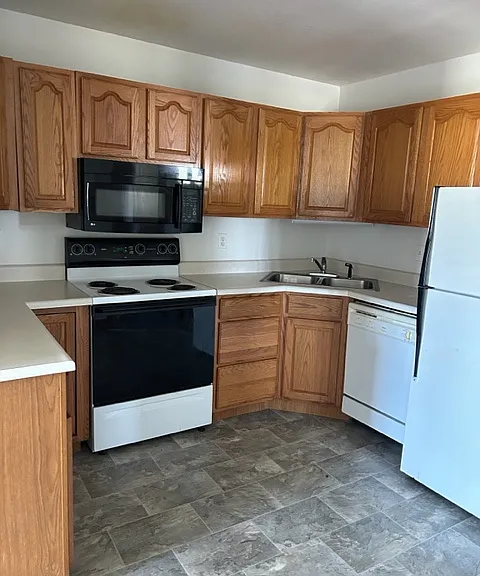 601 S Cleveland St #4 — Photo 4