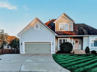 1509 Colt Cir, Raymore, MO 64083