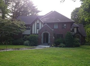 129 Monadnock Rd, Newton, MA 02467