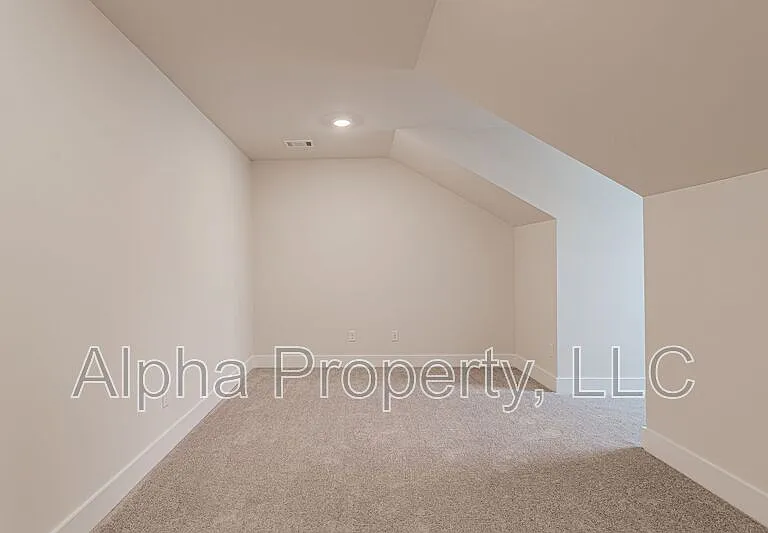 1554 Shallons Ct — Photo 28