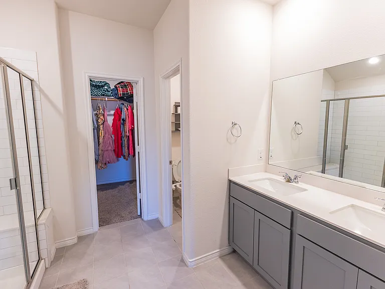 6321 Wales St — Photo 35