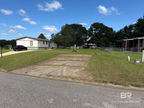 24187 Gemstone Dr, Loxley, AL 36551