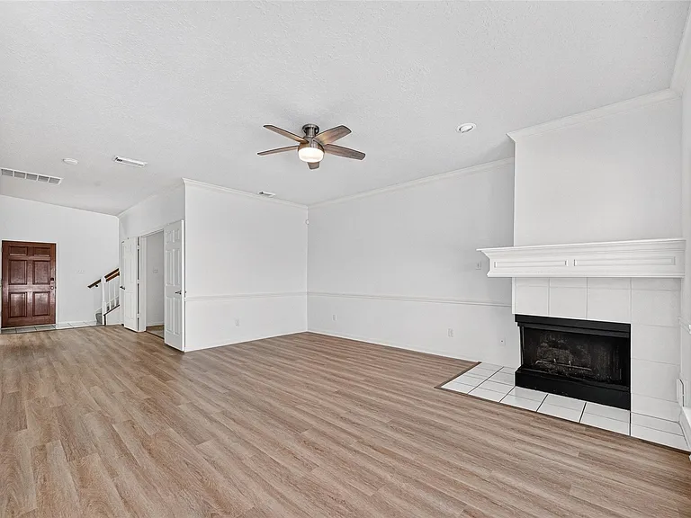 1253 El Camino Village Dr — Photo 16