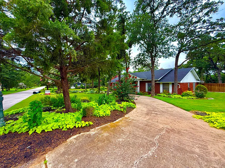 5100 Oak Timbers Ct — Photo 14