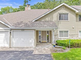 14371 Fairway Dr, Eden Prairie, MN 55344