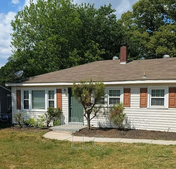 32 Kay Dr — Photo 2