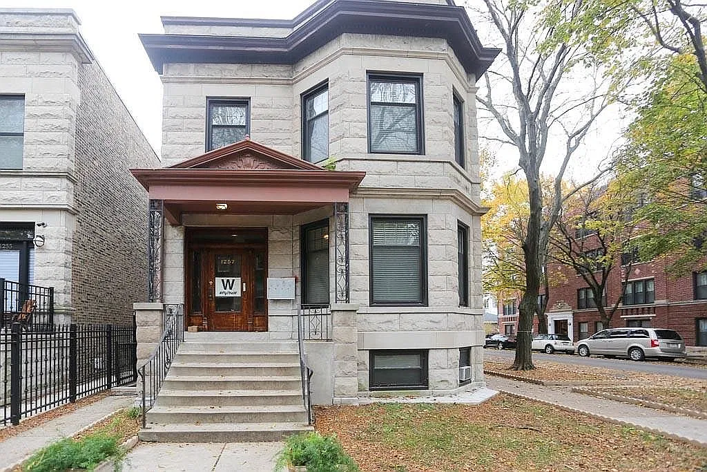 2 bed, 1150 sqft, $3,550 — Photo 1