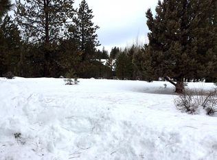 19498 Fairway Ridge Ln, Bend, OR 97702