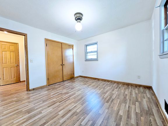 4th image of 4227 Xenia Ave N