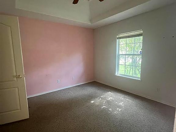 3rd image of 214 Lime Dr #214