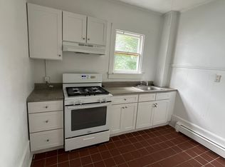 67 North St #2, Catskill, NY 12414
