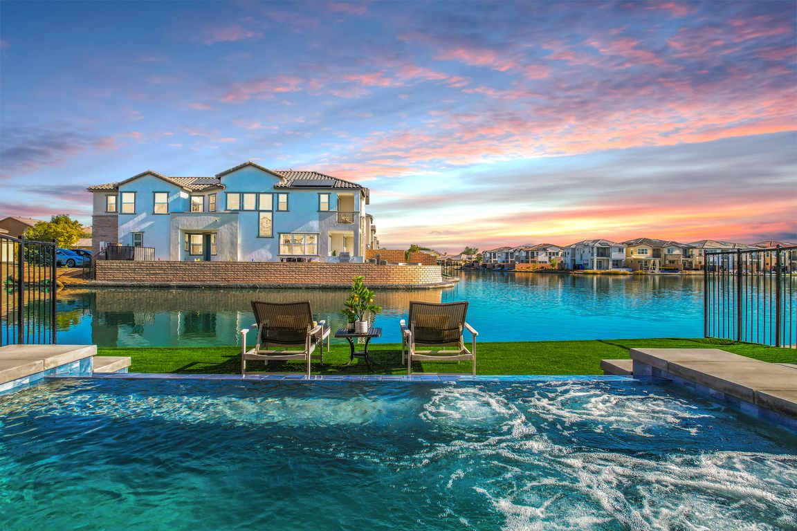 next background image