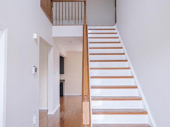 2nd image of 18006 Cavalier Ct