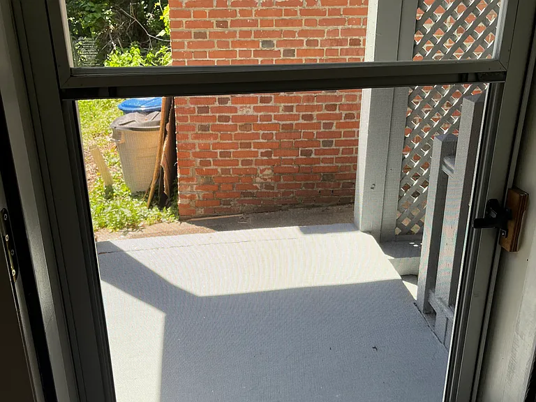 1810 Murdoch St #1 — Photo 9