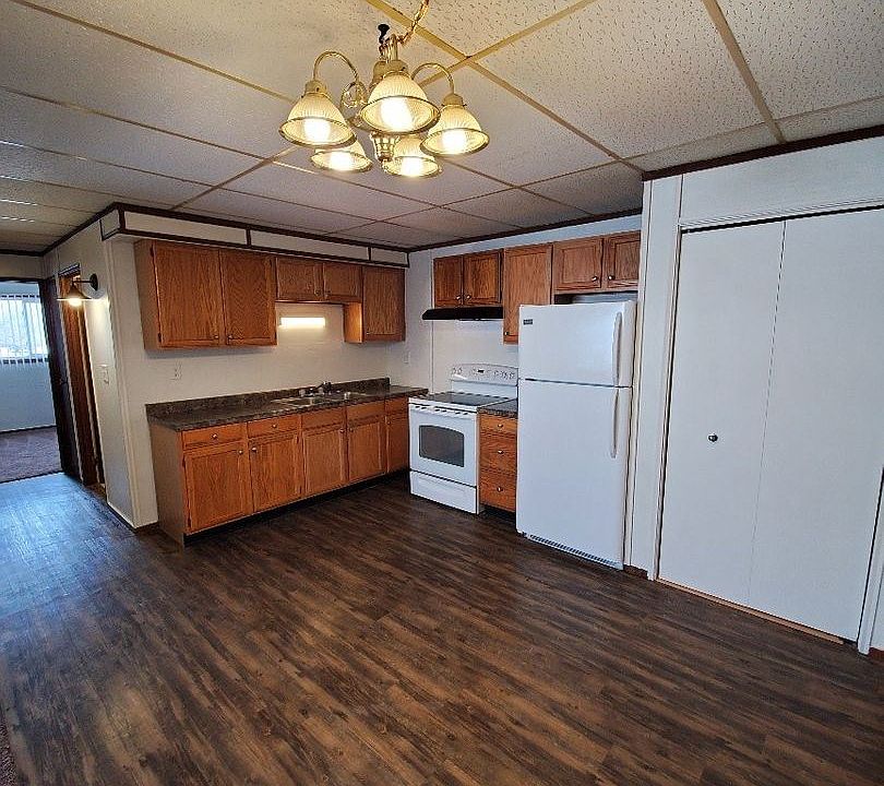 1st image of N8440 North St APT 5