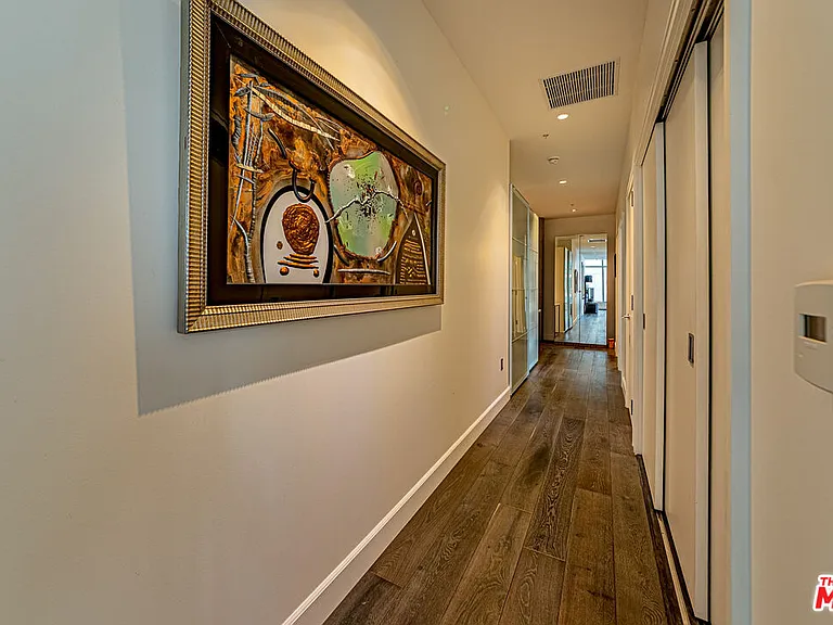 1155 S Grand Ave #1317 — Photo 2