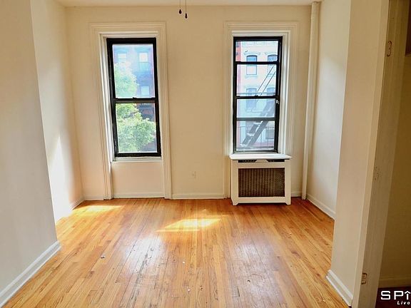 5th image of 457 W 50th St APT 2E
