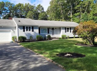 47 Goose Point Rd, Barnstable, MA 02630