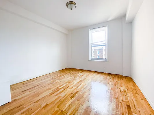 Rented by Corcoran | media 15