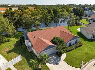 1923 Glen Lakes Cir N, Saint Petersburg, FL 33702