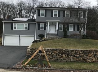 118 Lazy Brook Rd, Monroe, CT 06468