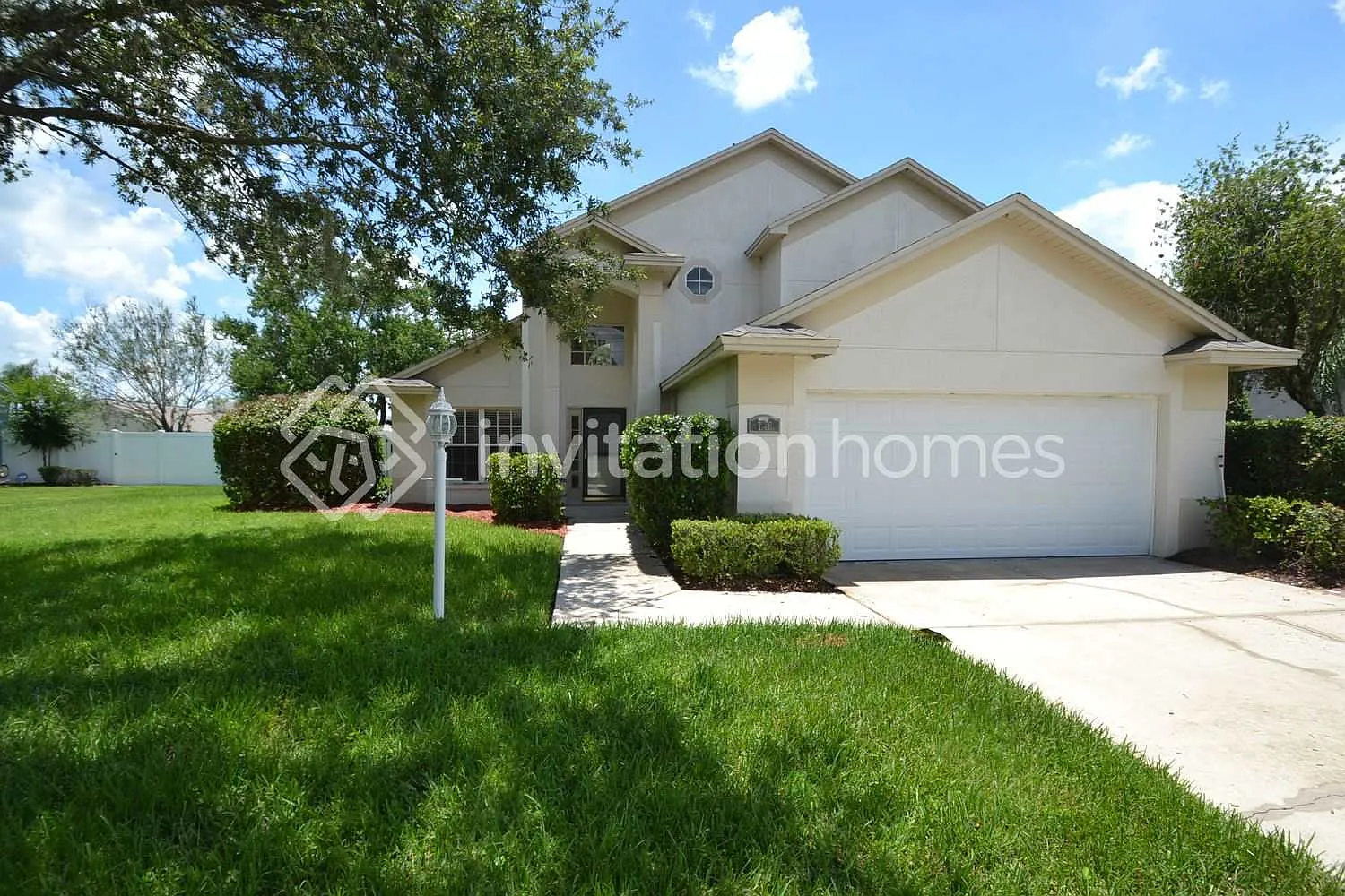 749 Jessanda Cir Lakeland, FL 33813 — Photo 1