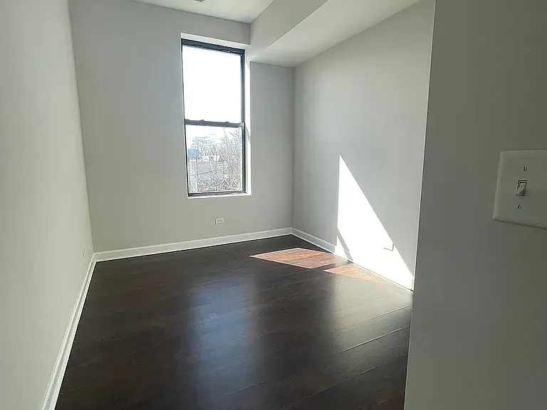 1141 S Western Ave #3F — Photo 5