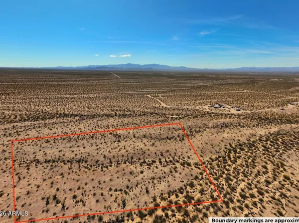 TBD S ALI CHUCK RD 5 ACRES -- #39, Yucca, AZ 86438