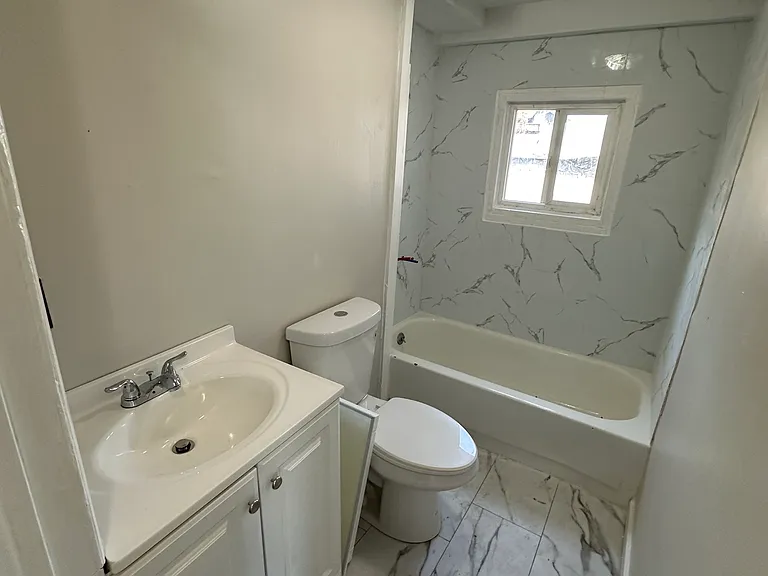 31 Elliott St #1 — Photo 12