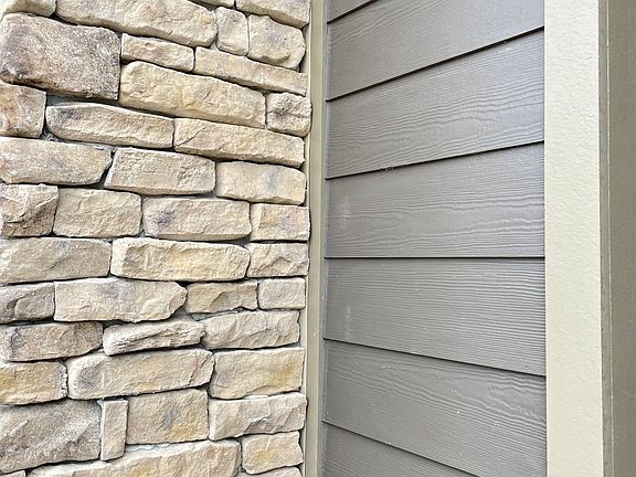 2nd image of 2423 Fig Dr Lot 121