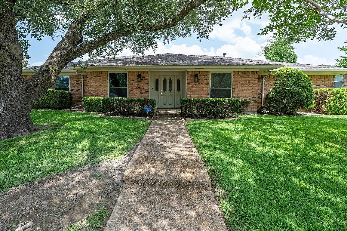 1931 Lakeshore Dr, Rockwall, TX 75087 | Zillow