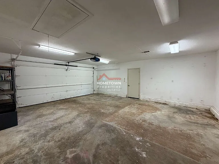 7707 Beechwood Dr — Photo 35