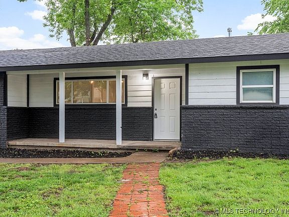 2nd image of 20415 E Admiral Blvd