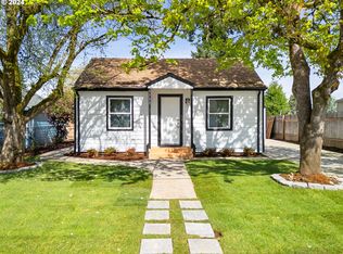 2703 SE Chestnut St, Milwaukie, OR 97267