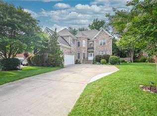 512 Youngstown Ct, Chesapeake, VA 23322
